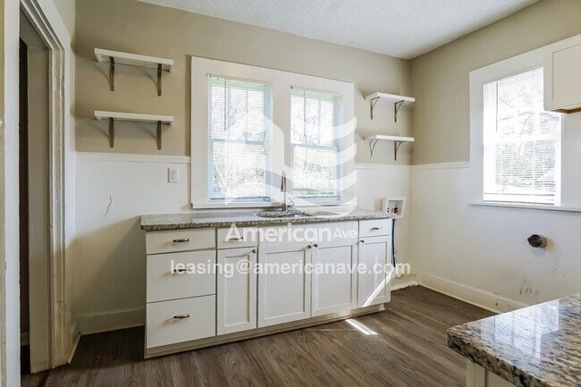 Foto del edificio - 5505 Court J