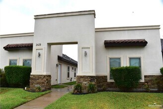 Building Photo - 10 N Mojave St