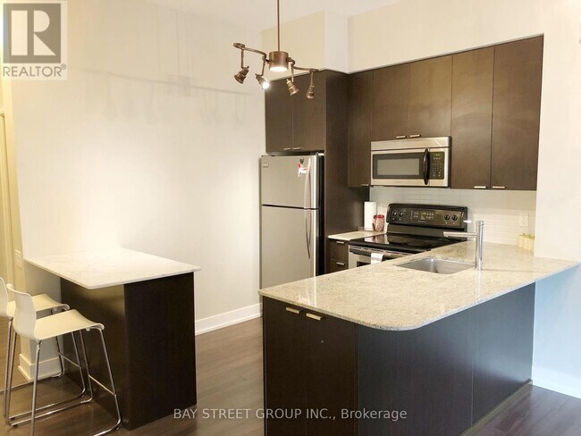 Building Photo - 23 Sheppard Ave E