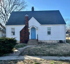 Building Photo - 1845 S Ida St