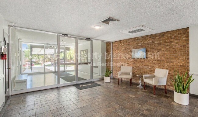 Photo - 407 Eudora St Apartment