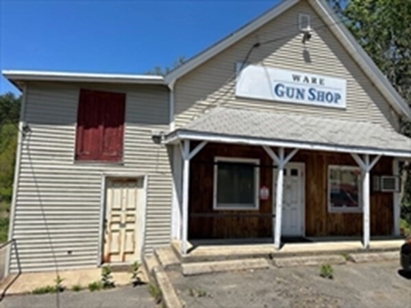 Primary Photo - 91 W Main St