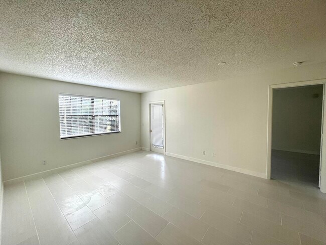 Foto del edificio - 2476 SE Garden Terrace