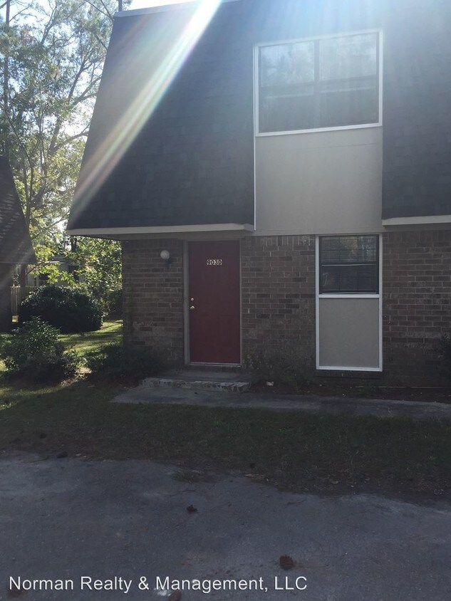 Foto principal - 903 W Pine St