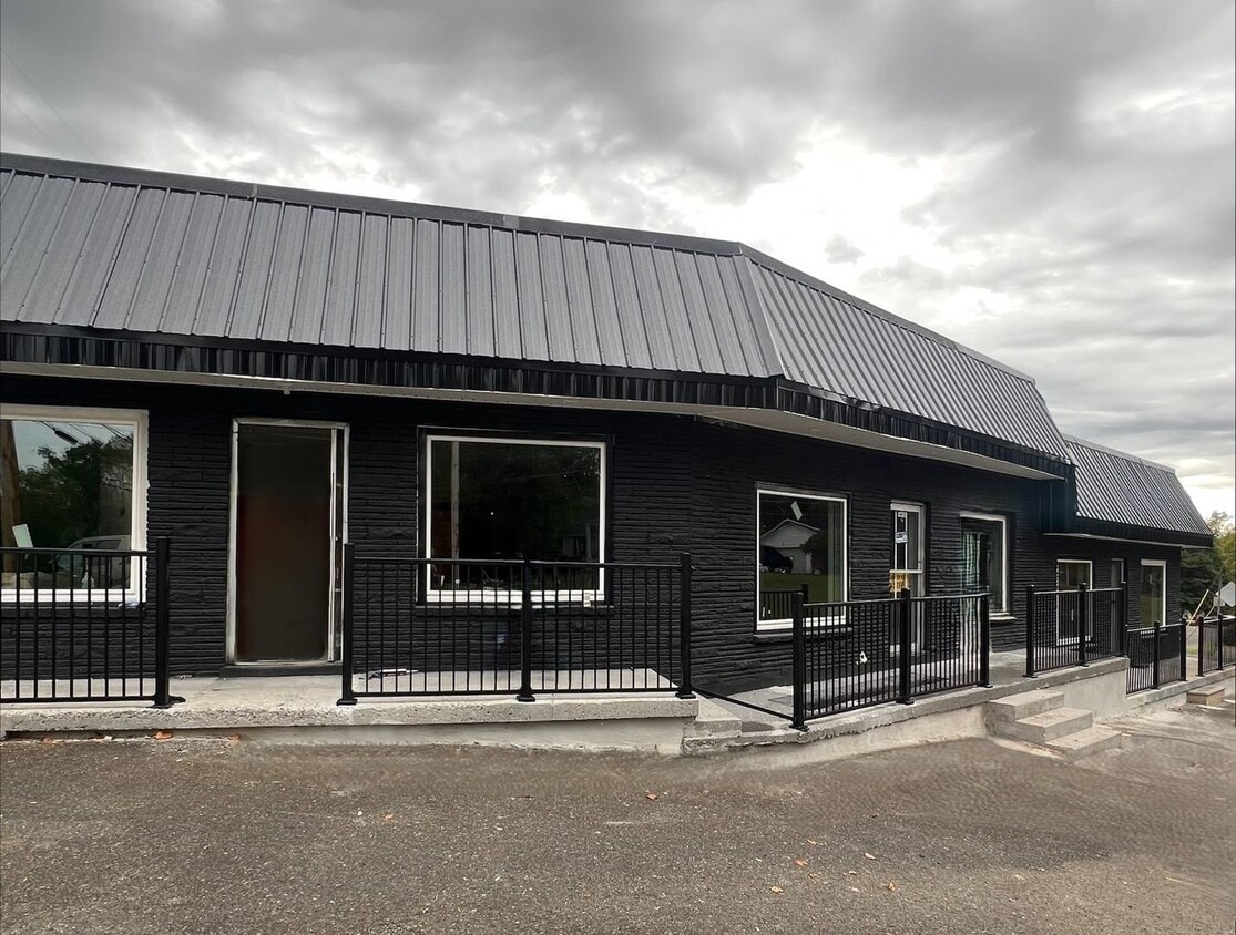 Building Photo - Elevate Your Business at Knob Creek’s Hist...