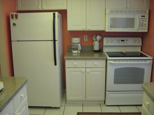 Foto del edificio - 607 Fair Winds Dr