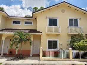 Building Photo - 18125 NW 74th Ct