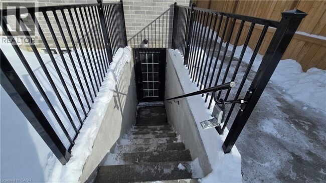 Building Photo - 7266 SIlver Creek Cir