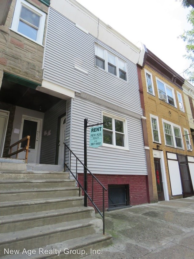 Primary Photo - 4616 Walnut St