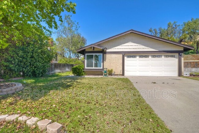 Building Photo - 616 Woodside Pl