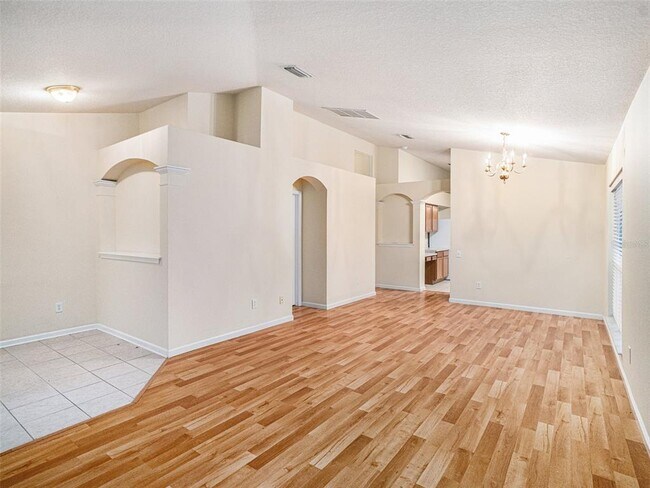 Foto del edificio - 11440 Misty Isle Ln