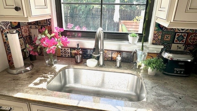 Building Photo - 2408 Euclid Ave