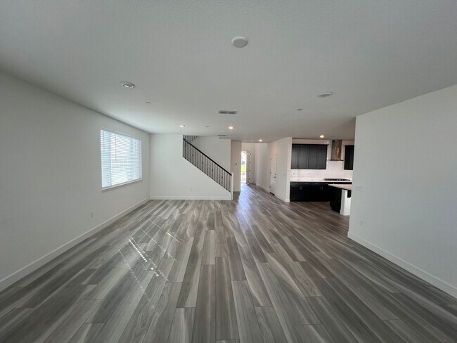 Foto del edificio - Beautiful Northlake Property Next to Park