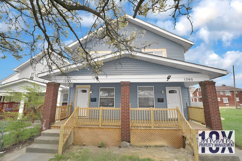 Primary Photo - 1595 Cleveland Ave