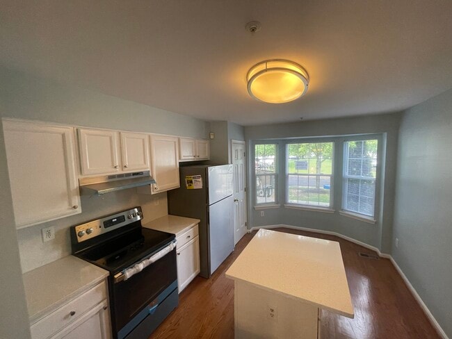 Building Photo - 6263 Deep Earth Ln