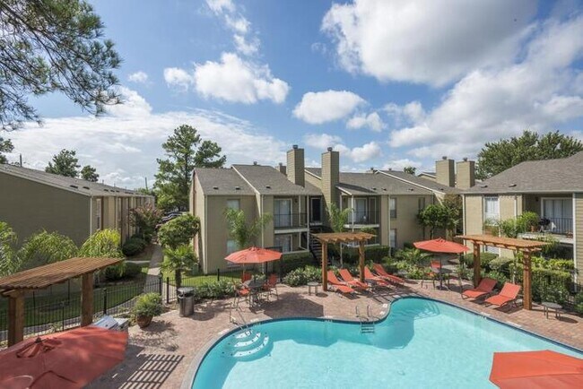 Foto del edificio - 7100 Smiling Woods Ln