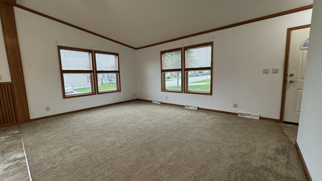 Foto del edificio - 2215 Osprey Pl NW
