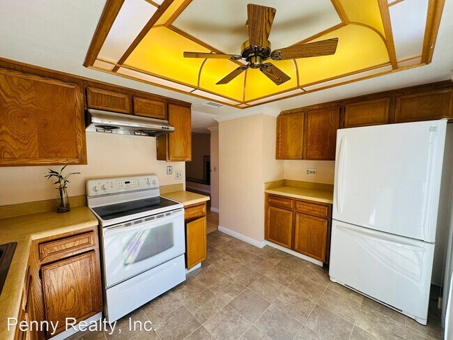 Building Photo - 2 br, 1.5 bath House - 1585 Stone Edge Cir