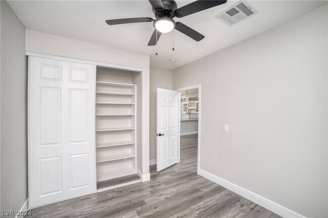 Building Photo - 9317 Sienna Ridge Dr
