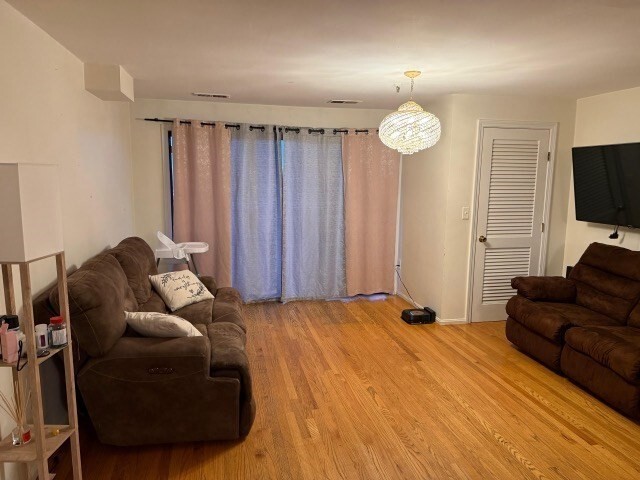 Foto del edificio - 3920 Mystic Valley Pkwy