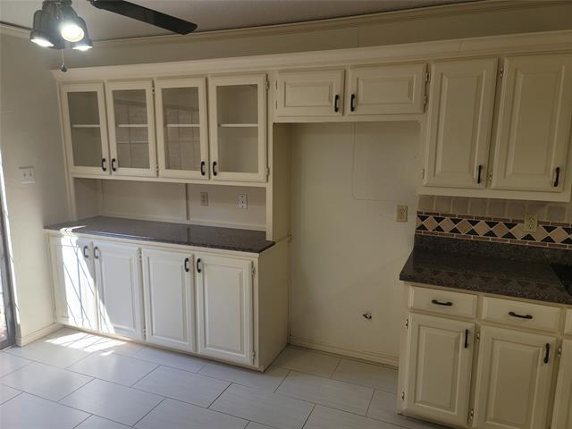 Building Photo - 5719 Encore Dr