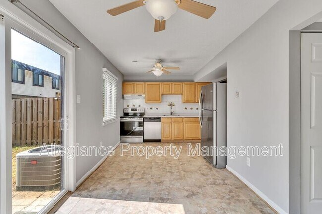 Foto del edificio - 2593 Merrywood Ct