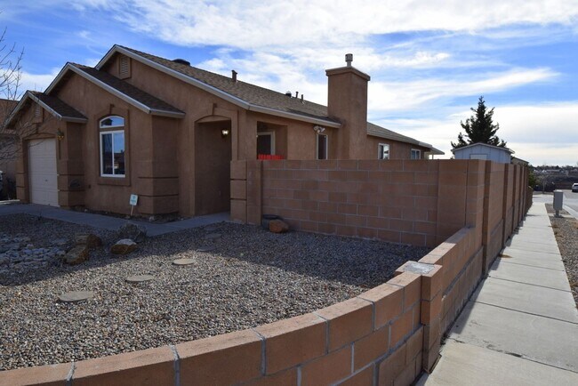 Foto del edificio - 2BR Plus Bonus Room in the NW!