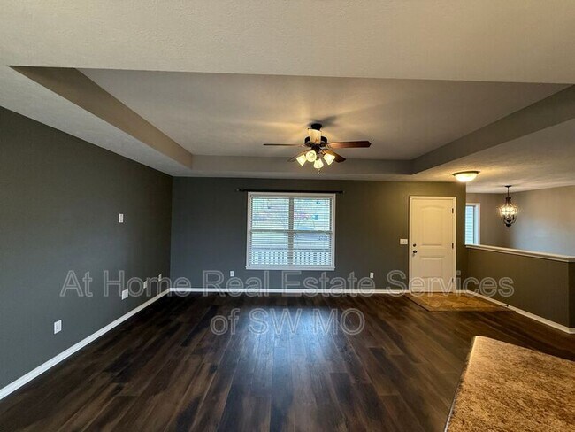 Building Photo - 1203 W Hartley Rd