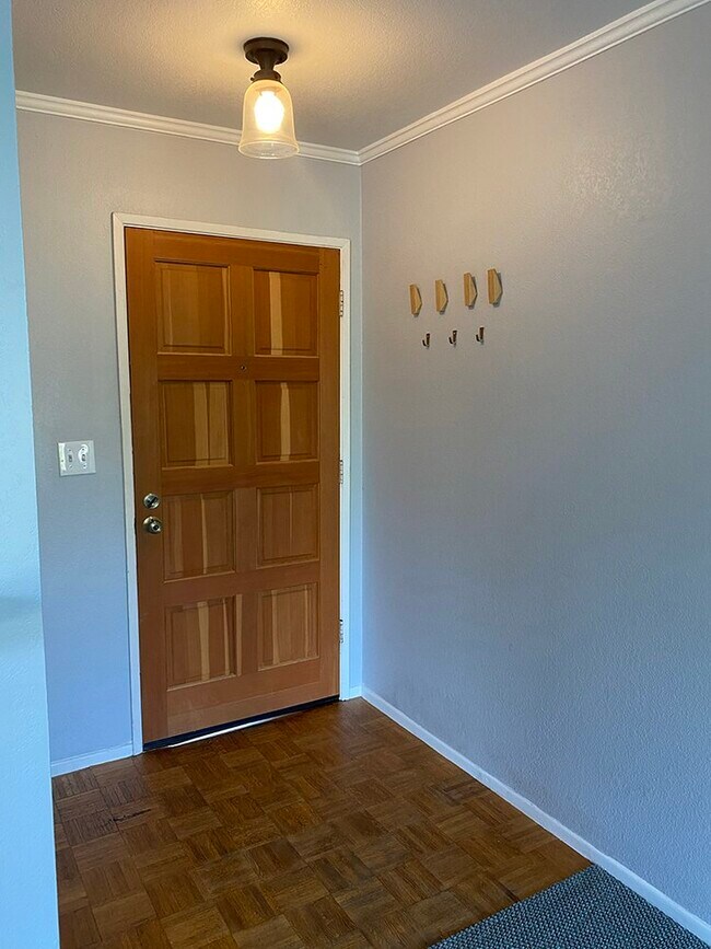 Foto del edificio - 3544 S Centinela Ave