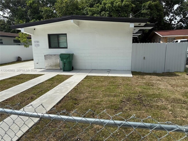 Foto del edificio - 1170 NW 25th St