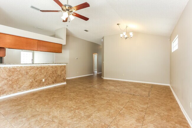 Building Photo - 1157 Brookwood Bluff Rd E