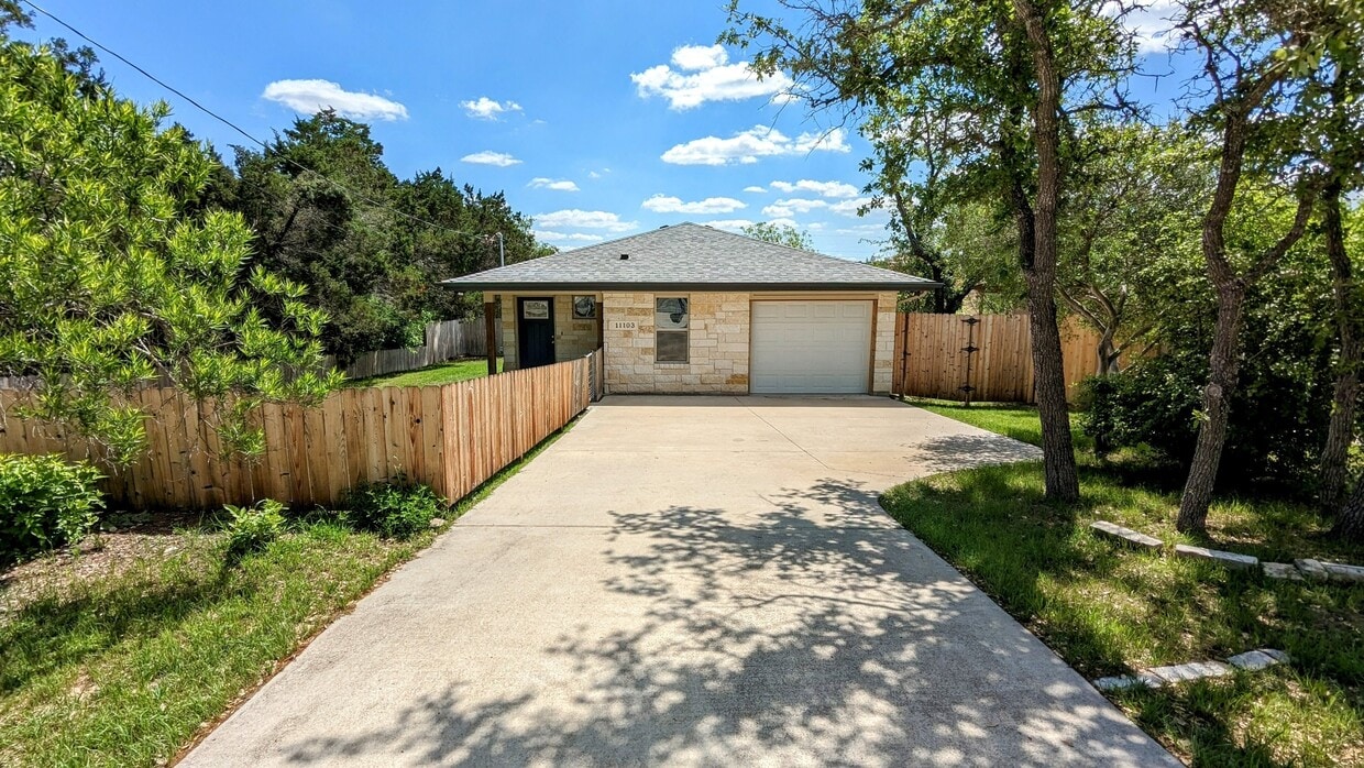 11103 Elm St, Jonestown, TX 78645 House Rental in Jonestown, TX