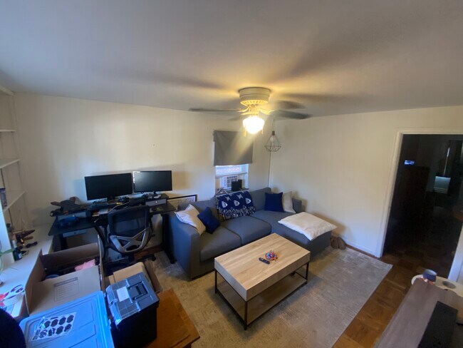 Foto del edificio - 4143 Allendale Dr