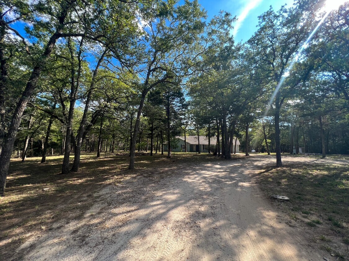 120 Rocky Ln, Bastrop, TX 78602 House Rental in Bastrop, TX