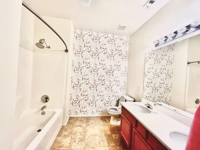 Building Photo - 40301 Bolz Ranch Rd