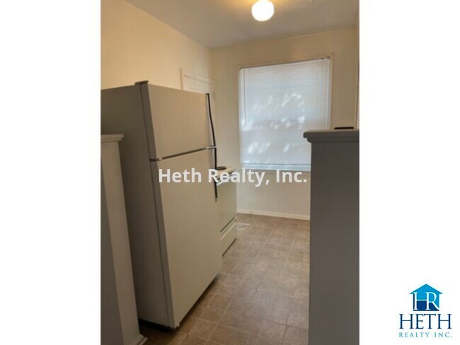 Foto del edificio - RIVERSIDE APARTMENT!