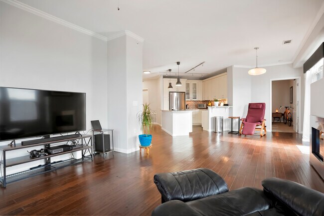 Foto del edificio - 10184 Park Meadows Dr