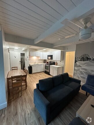 Building Photo - 66 Jahan Dr