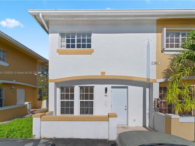 Foto principal - 365 NW 109th Ave