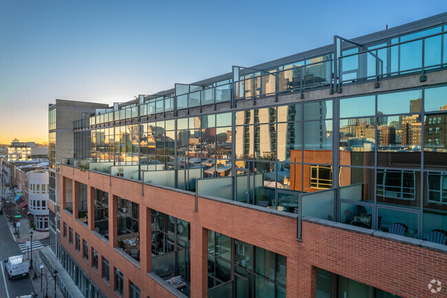 Building Photo - The Lofts at 1352 South Street