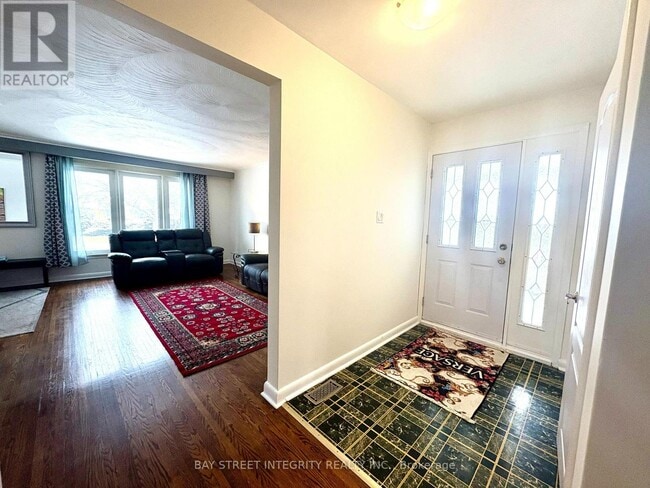 Building Photo - 63 Caines Ave