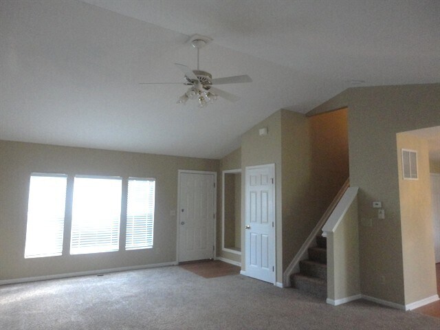 Foto del edificio - 4857 Rialto Ridge Dr