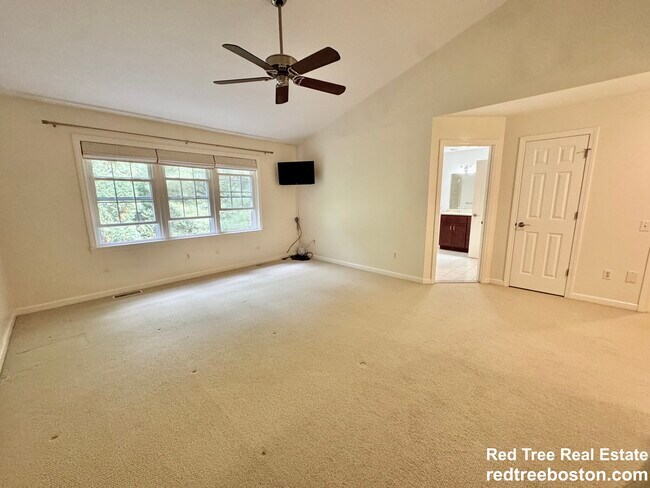 Building Photo - 171 Bishops Forest Dr