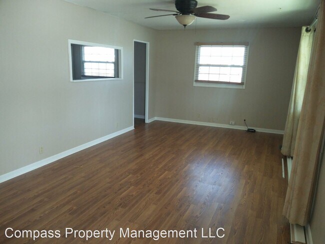 Building Photo - 3 br, 1 bath House - 132 Marcy Ln