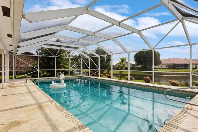 Foto del edificio - 2422 Lob Lolly Ln