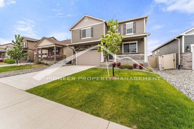 Foto del edificio - Beautiful Home with Fenced Yard and Central AC