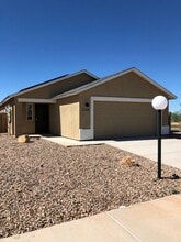 Building Photo - 2358 South Dr