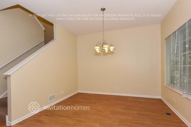 Building Photo - 203 Monarch Dr