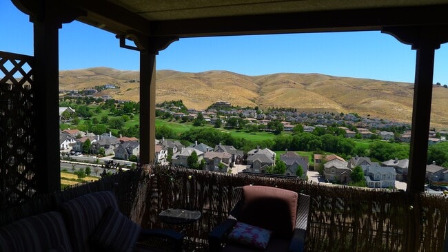 Foto del edificio - 6678 Chalk Hill Ln