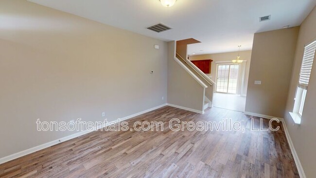 Building Photo - 313 Rivers Edge Cir